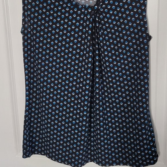 Talbots Stretch Sleeveless Blouse Size Small - Picture 2 of 6